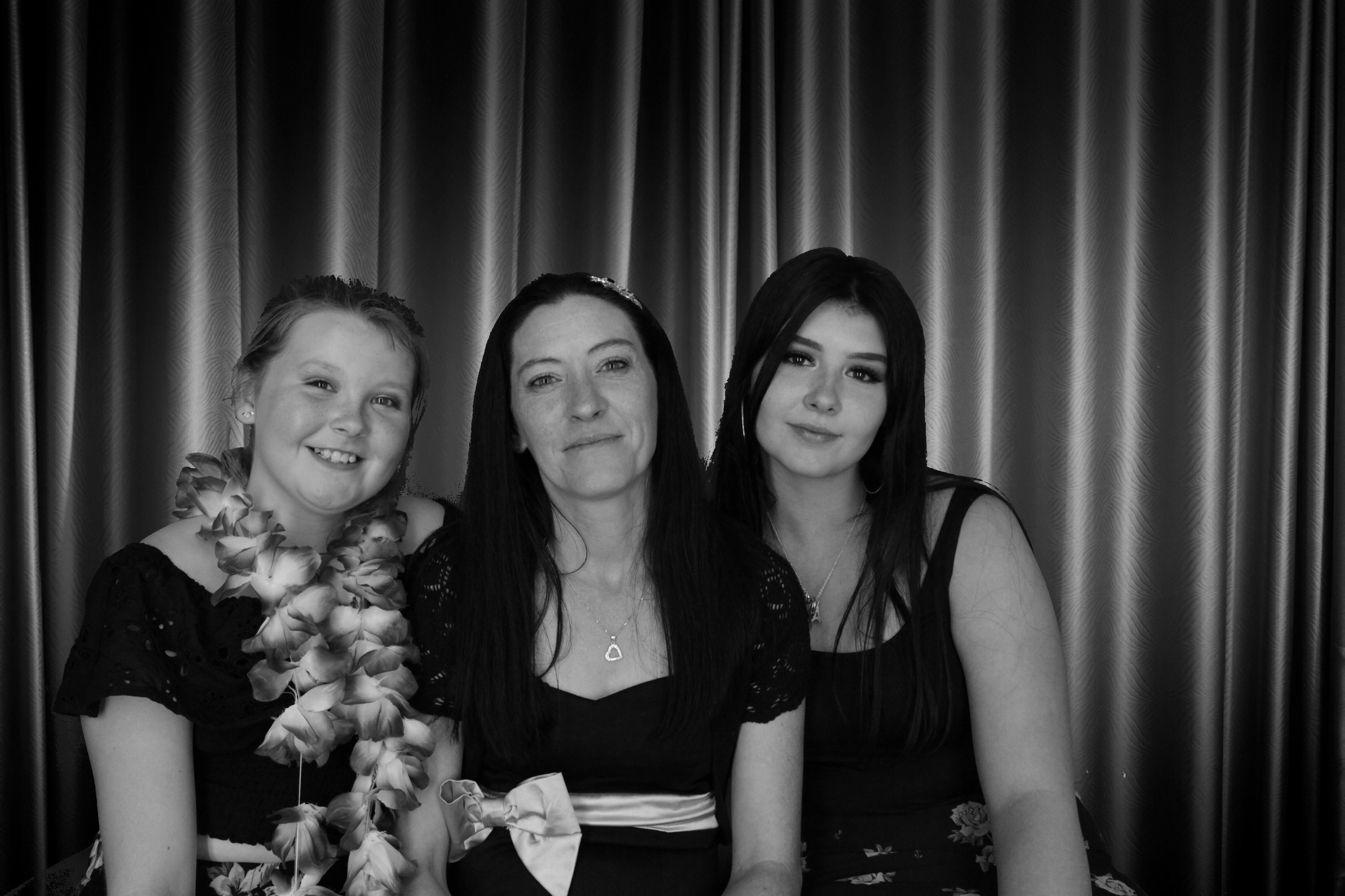 Rachel and Michael's Wedding | View more photos from the event at gallery.myphotoboothexperience.co.uk/u/MyPhotoBoothExperienceLtd/Rachel-and-Michaels-Wedding